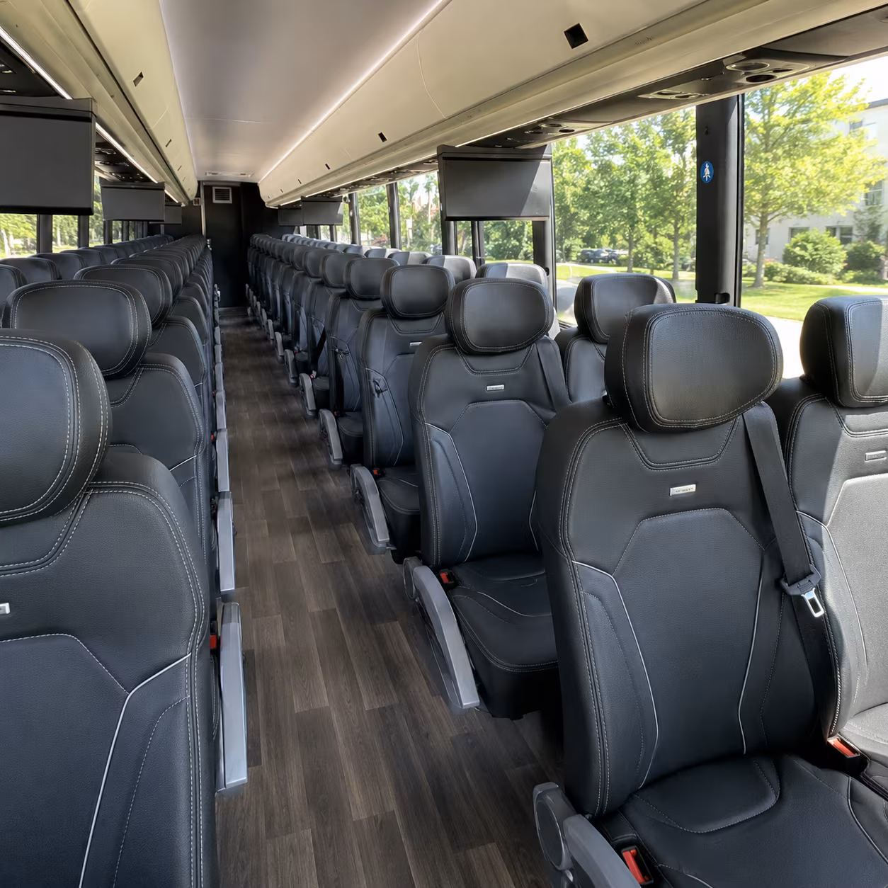 beaumont charter bus rentals for corporate events at doggett ford park