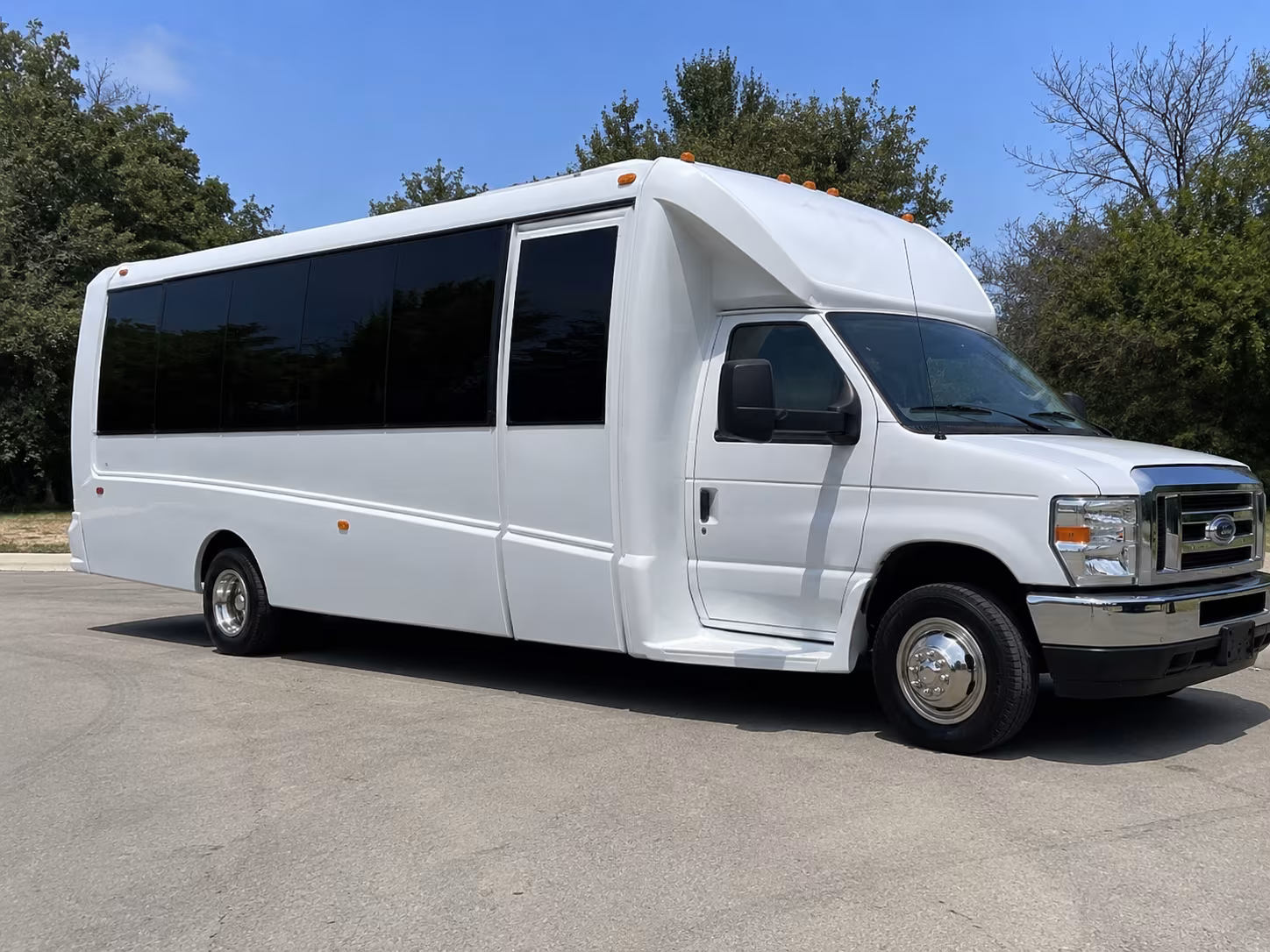 beaumont holiday party bus rental