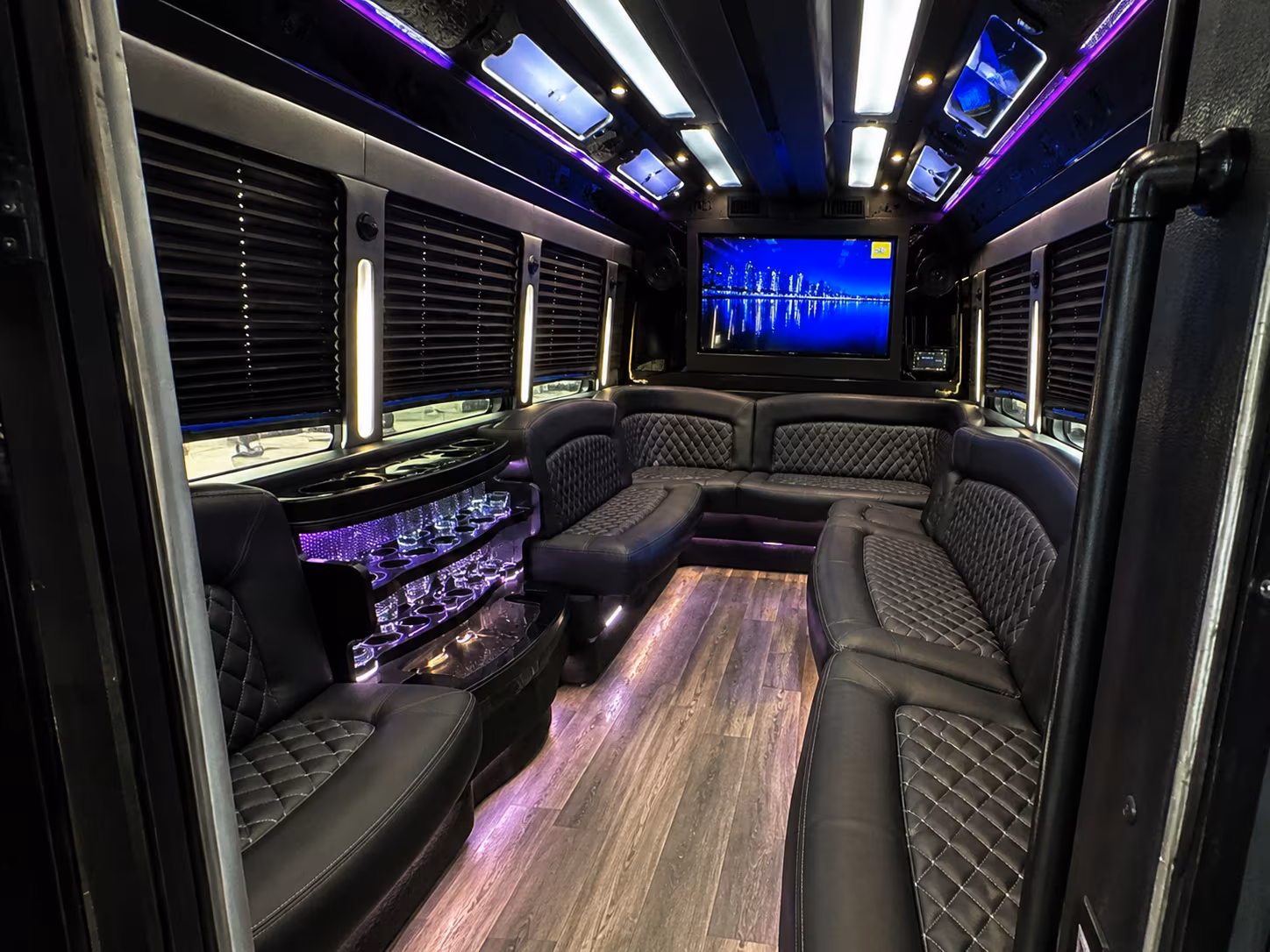beaumont sporting event party bus rental