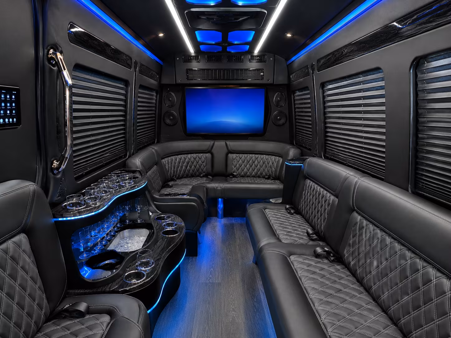 bus rentals for concerts at smart financial centre and other houston area venues