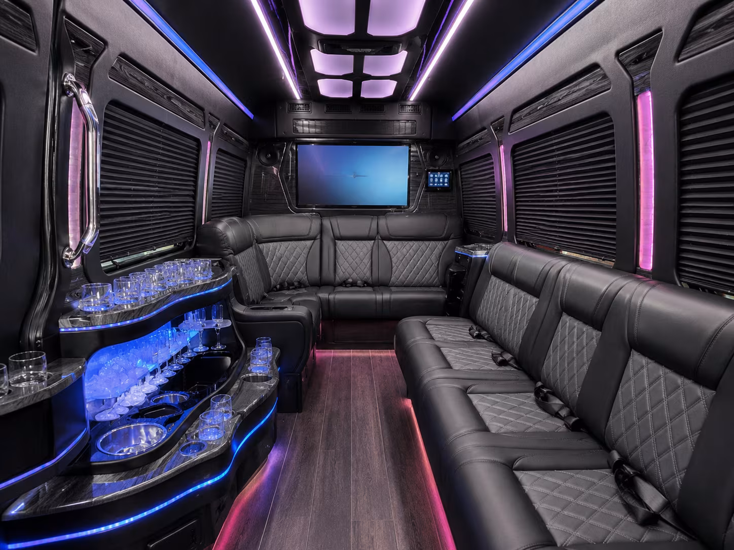 employee shuttle buses for beaumont s major employers and office parks