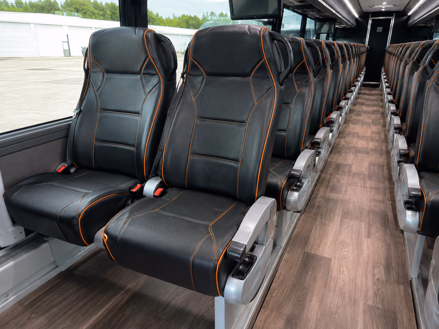how the type of bus you choose changes the price in beaumont texas