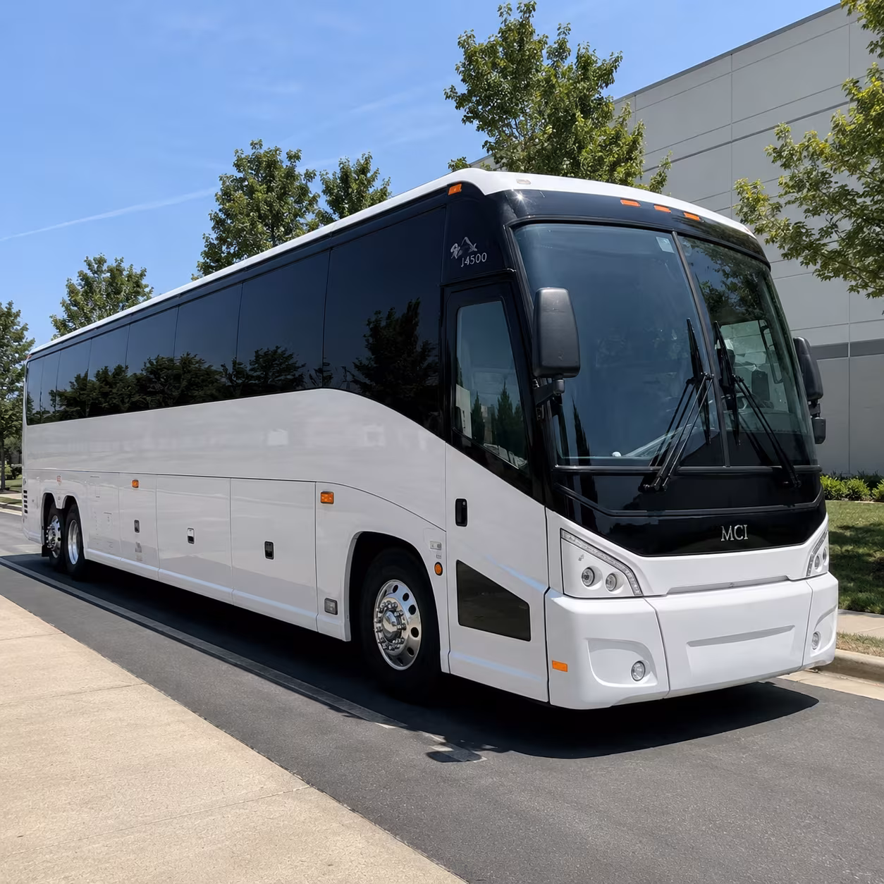 refinery turnaround and industrial contractor shuttle buses in beaumont